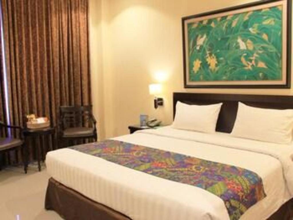 Narita Classic Hotel Surabaya Buitenkant foto